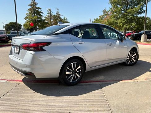 Used 2025 Nissan Versa SV FWD image 6