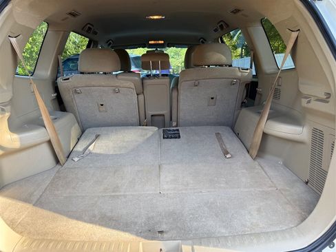 Used 2013 Toyota Highlander FWD image 16