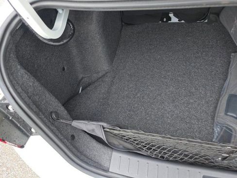 New 2025 Nissan Versa SR w/ Trunk Package image 24