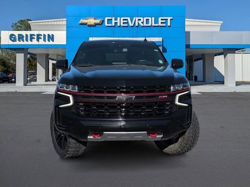Used 2021 Chevrolet Tahoe Z71 w/ Z71 Signature Package image 12