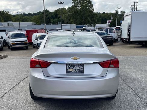 Used 2019 Chevrolet Impala LS FWD image 4