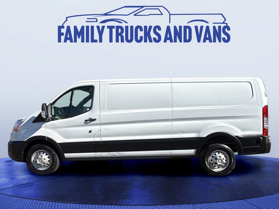 Used 2022 Ford Transit 250 Low Roof AWD w/ Exterior Upgrade Package image 2