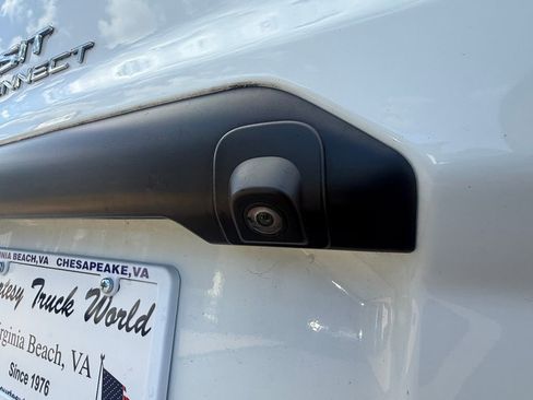 Used 2020 Ford Transit Connect XL FWD image 24
