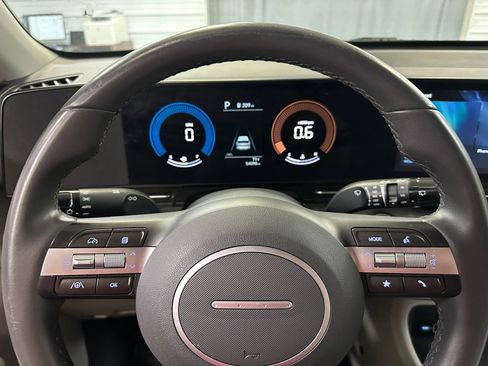 Used 2024 Hyundai Kona SEL image 9