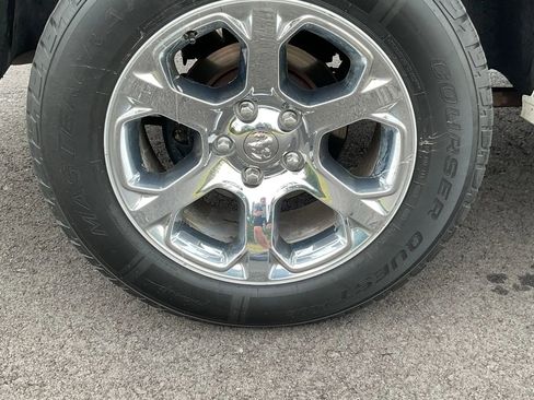 Used 2017 RAM 1500 Limited image 12