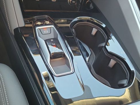 New 2025 Audi Q5 Premium Plus image 17