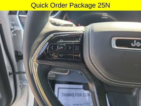 Certified 2023 Jeep Grand Cherokee L Overland w/ Luxury Tech Group IV AWD/4WD image 11