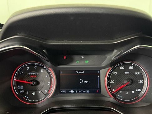 Used 2023 Chevrolet TrailBlazer RS w/ Sun and Liftgate Package AWD/4WD image 11
