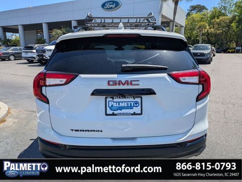 Used 2022 GMC Terrain SLT w/ Elevation Edition FWD image 5