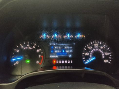 Used 2019 Ford F150 XL w/ Equipment Group 101A Mid RWD image 23