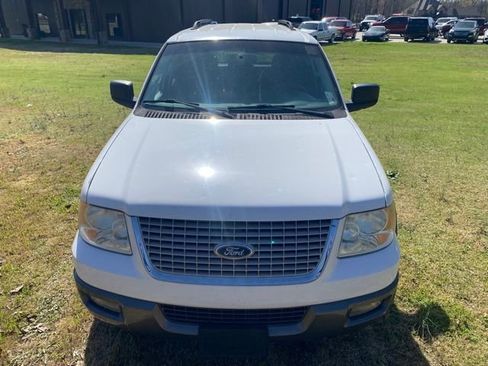 Used 2006 Ford Expedition XLT RWD image 8