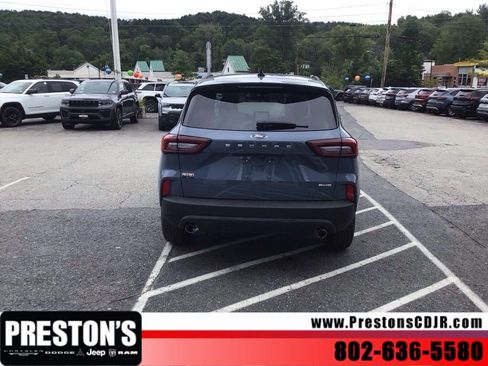 Used 2025 Ford Escape ST-Line Select AWD/4WD image 5