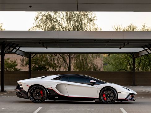 Used 2022 Lamborghini Aventador LP 780-4 Ultimae AWD/4WD image 9