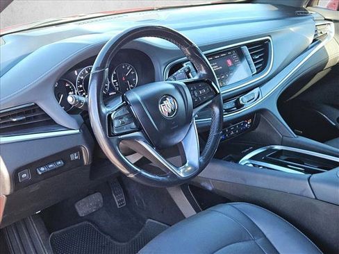 Used 2022 Buick Enclave Premium image 10
