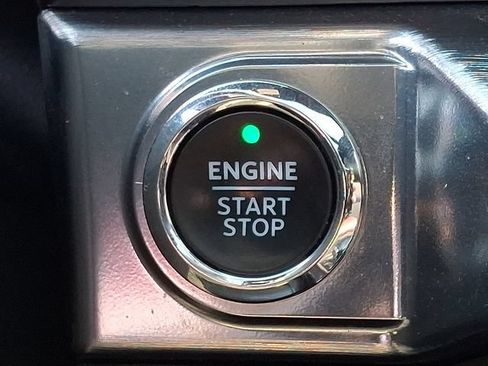 Used 2021 Ford F150 Lariat w/ Equipment Group 502A High AWD/4WD image 24