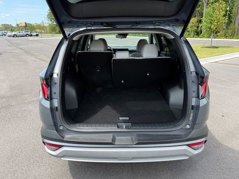 Used 2025 Hyundai Tucson SEL FWD image 5