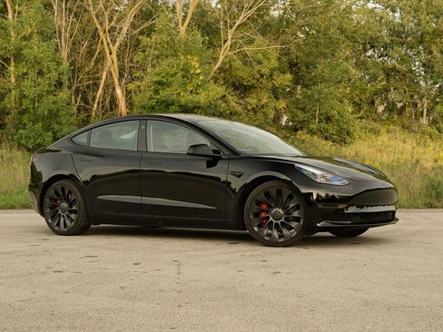 Used 2023 Tesla Model 3 Performance AWD/4WD image 4