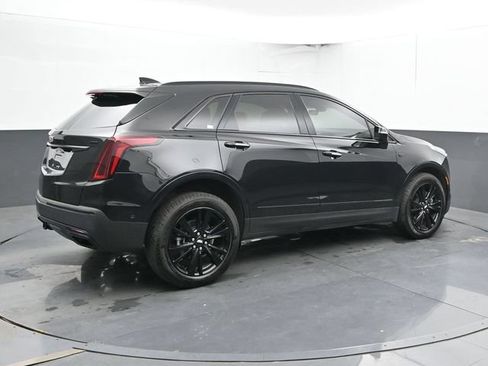 Used 2024 Cadillac XT5 Premium Luxury w/ Technology Package AWD/4WD image 2