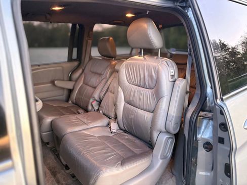 Used 2010 Honda Odyssey EX-L image 13