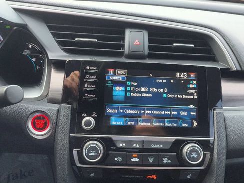 Used 2019 Honda Civic EX image 18