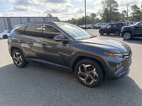 Used 2023 Hyundai Tucson Limited w/ Cargo Package image 9