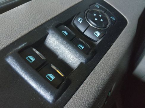 Used 2017 Ford F150 XLT RWD image 27