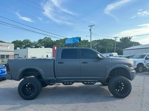 Used 2010 Dodge Ram 2500 Truck ST w/ ST Popular Equipment Group AWD/4WD image 5