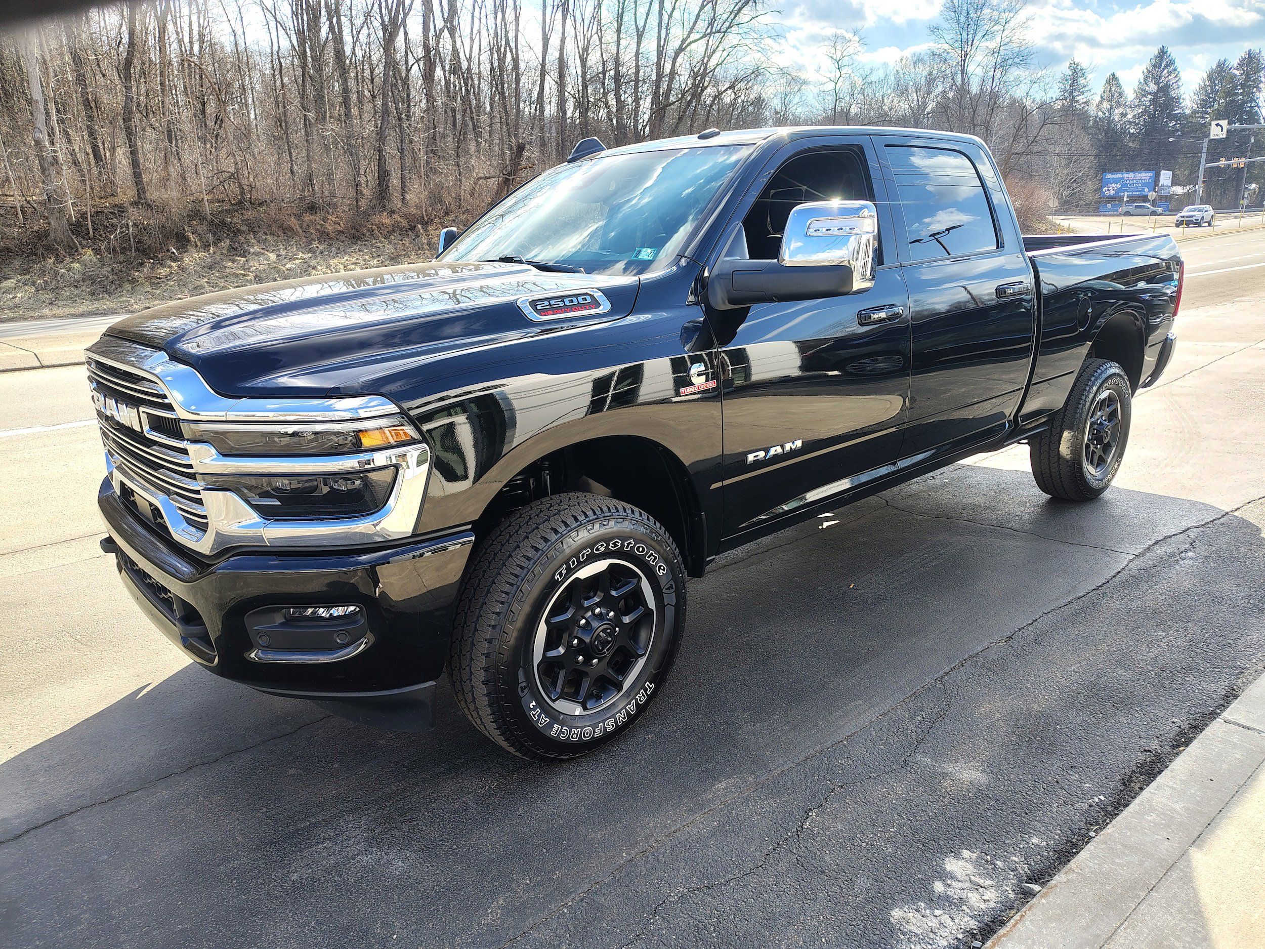 Used 2026 RAM 2500 Laramie AWD/4WD image 5