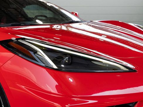Used 2020 Chevrolet Corvette Stingray Preferred Cpe w/ 2LT Preferred Equipment Group RWD image 13
