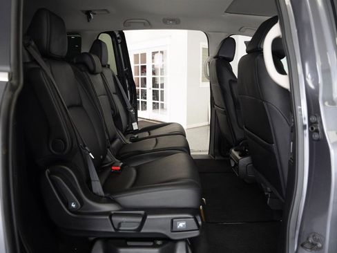 Used 2025 Honda Odyssey EX-L image 19