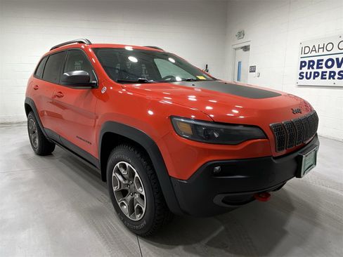 Used 2021 Jeep Cherokee Trailhawk w/ Sun, Sound & Nav Group image 2