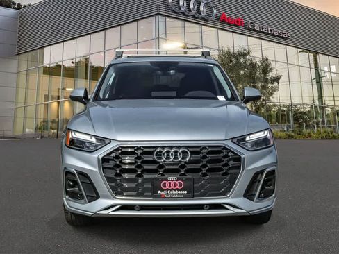 Used 2023 Audi Q5 2.0T Premium Plus w/ Premium Plus Package AWD/4WD image 2
