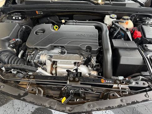 Used 2024 Chevrolet Malibu RS FWD image 34