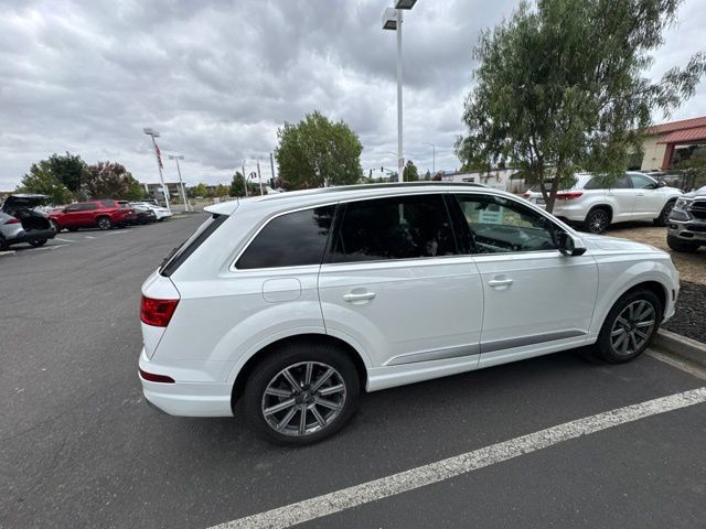 Used 2018 Audi Q7 2.0T Premium Plus w/ Premium Plus Package AWD/4WD image 44