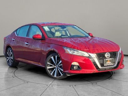 Used 2022 Nissan Altima 2.5 Platinum