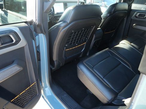 Used 2021 Ford Bronco Badlands image 19