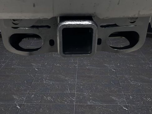 Used 2025 Ford F350 Platinum image 39