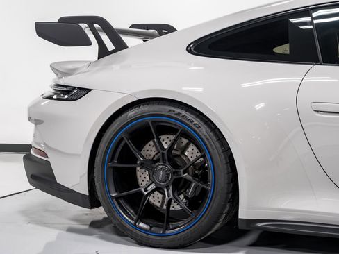 Used 2022 Porsche 911 GT3 image 47