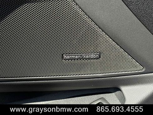 Used 2025 BMW 330i xDrive Sedan w/ Premium Package image 14