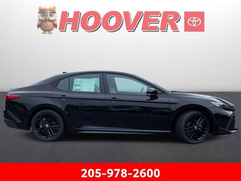 New 2026 Toyota Camry SE FWD image 2