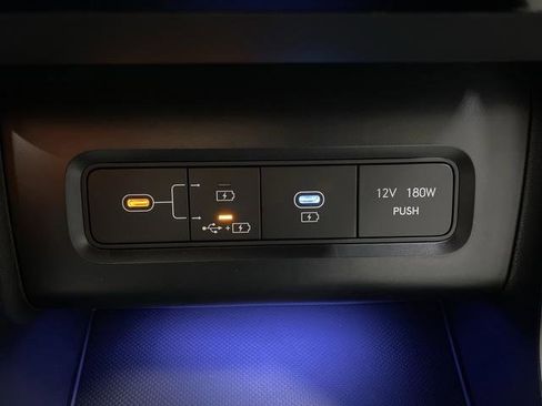 New 2026 Hyundai Tucson Limited image 36