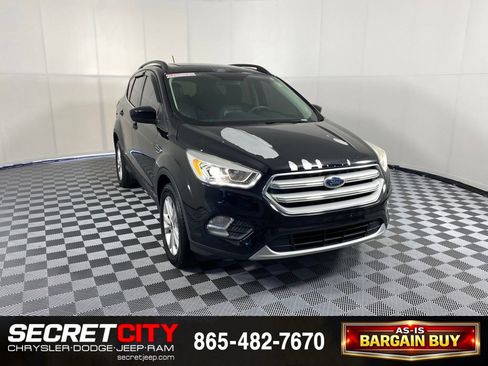 Used 2018 Ford Escape SEL FWD image 1