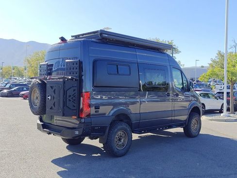 Used 2023 Mercedes-Benz Sprinter 2500 image 7