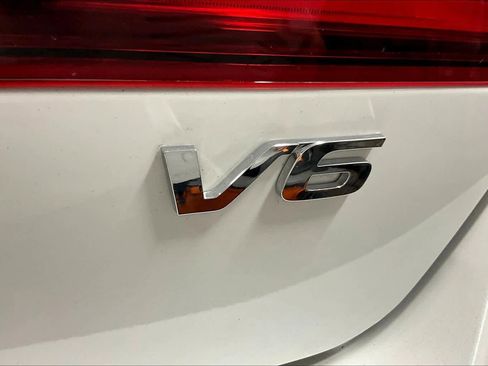 Used 2016 Honda Accord EX-L image 9