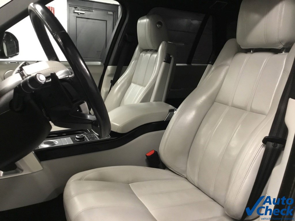 Used 2016 Land Rover Range Rover HSE AWD/4WD image 27