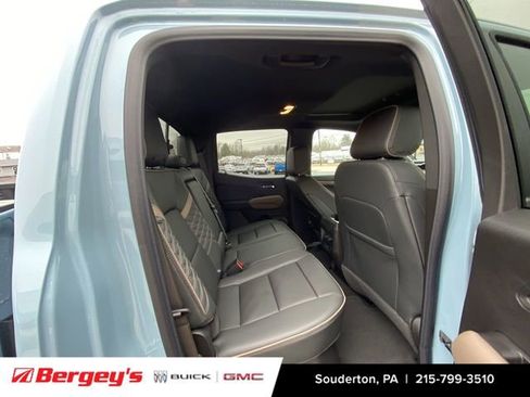 New 2026 GMC Canyon Denali image 24