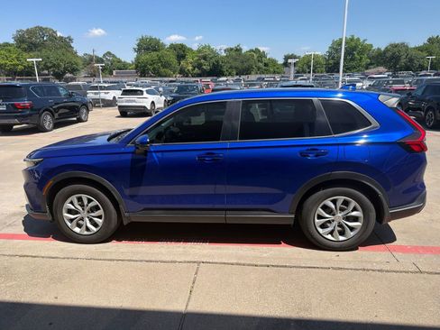 Used 2023 Honda CR-V LX image 5