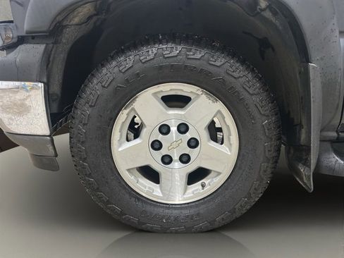 Used 2005 Chevrolet Tahoe LT w/ LT Preferred Equipment Group image 25