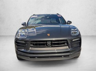 Used 2024 Porsche Macan video 2