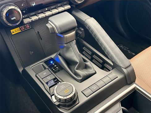 New 2026 Toyota 4Runner Limited image 30